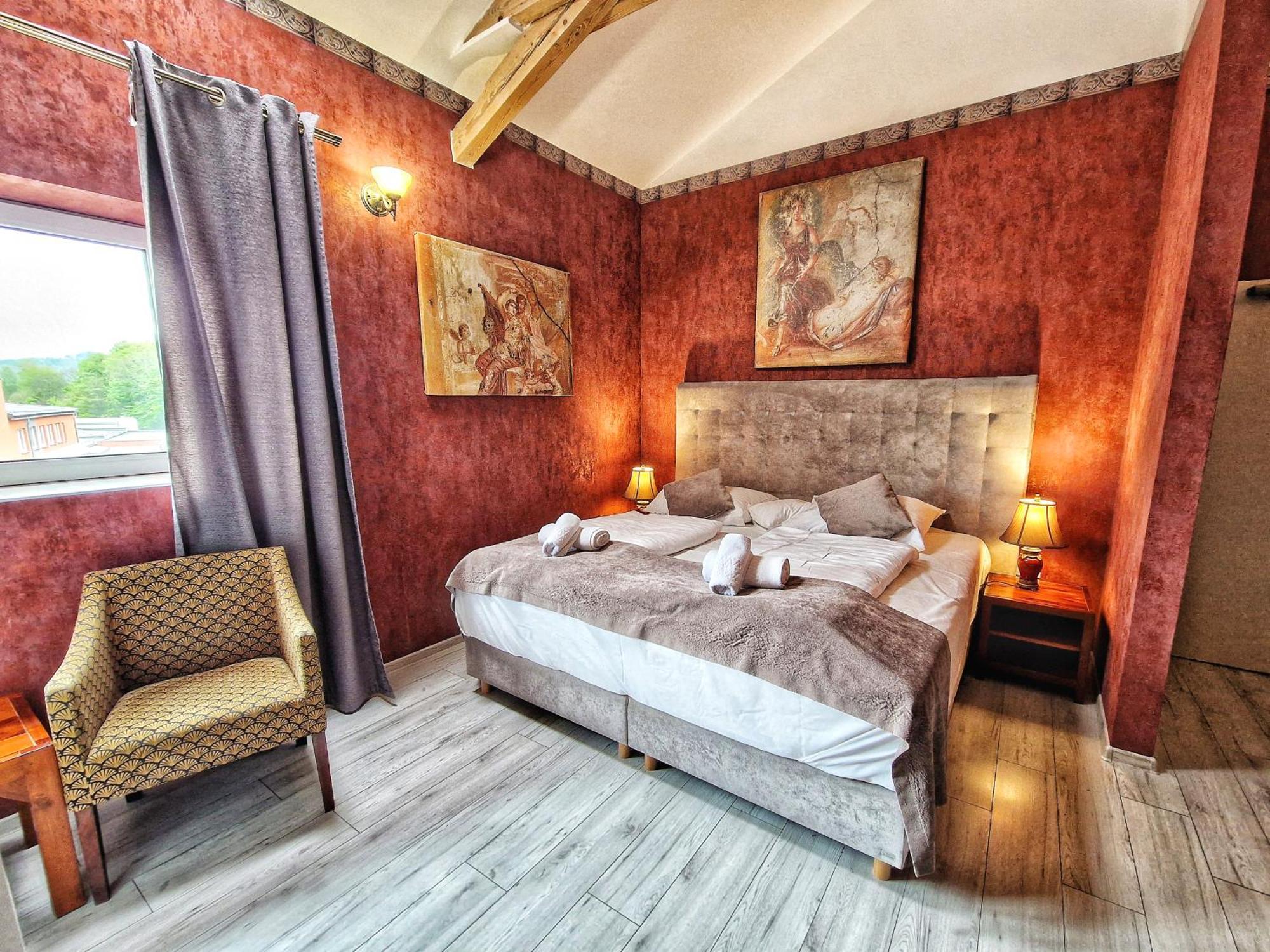 In Spirit, Hotel V Roznovskem Pivovaru - Pivni Lazne, Wellness & Cokoladovna Rožnov pod Radhoštěm Екстериор снимка