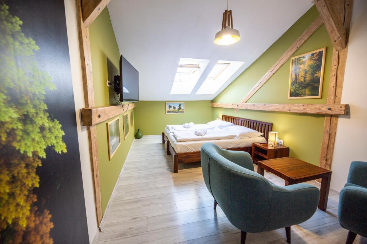 In Spirit, Hotel V Roznovskem Pivovaru - Pivni Lazne, Wellness & Cokoladovna Rožnov pod Radhoštěm Екстериор снимка